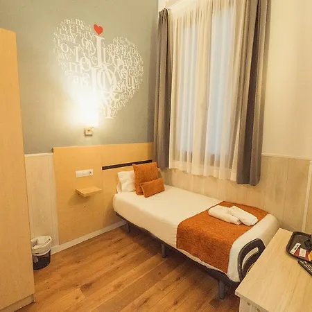 Live Natura (adults Only) Guest house Barcelona